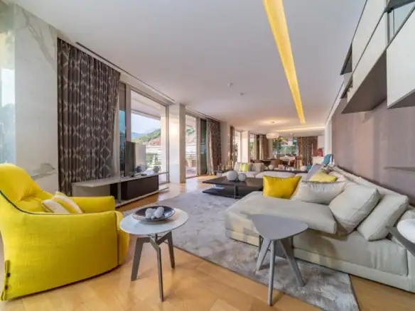 Trosoban stan 569 m² – Boreti, Budva — fotografija 4