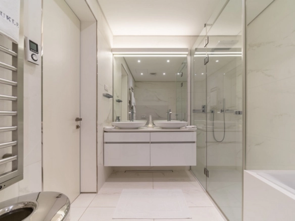 Trosoban stan 569 m² – Boreti, Budva — fotografija 14