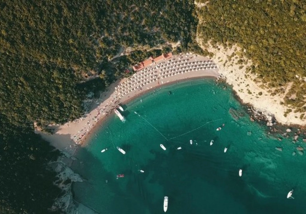 Plac-uz-more-u-Rezevicima-Budva-6 Plac 4.500 m² – Reževići, Budva — fotografija 7
