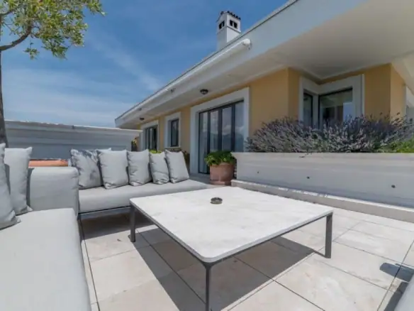 Četvorosoban stan 600 m² – Gorica, Tivat — fotografija 4
