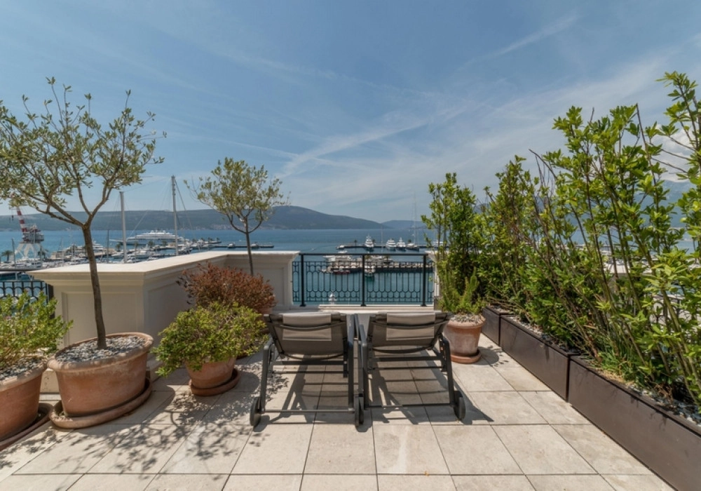 Cetvorosoban-stan-u-Porto-Montenegru-Gorica-Tivat-8 Četvorosoban stan 600 m² – Gorica, Tivat — fotografija 9