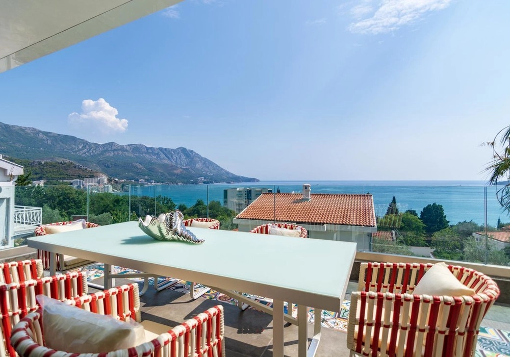 Nova-kuca-sa-pogledom-na-more-u-Becicima-Budva-1 Kuća – Bečići, Budva — fotografija 2