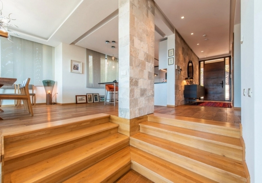 Kuca-sa-bazenom-u-Blizikucama-Budva-10 Kuća 496 m² – Blizikuće, Budva — fotografija 11