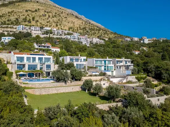 Kuća 550 m² – Reževići, Budva — fotografija 8
