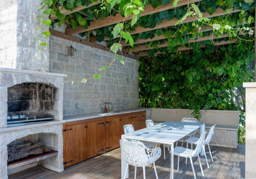 Kuca-sa-bazenom-u-Rezevicima-Budva-14 Kuća 550 m² – Reževići, Budva — fotografija 15