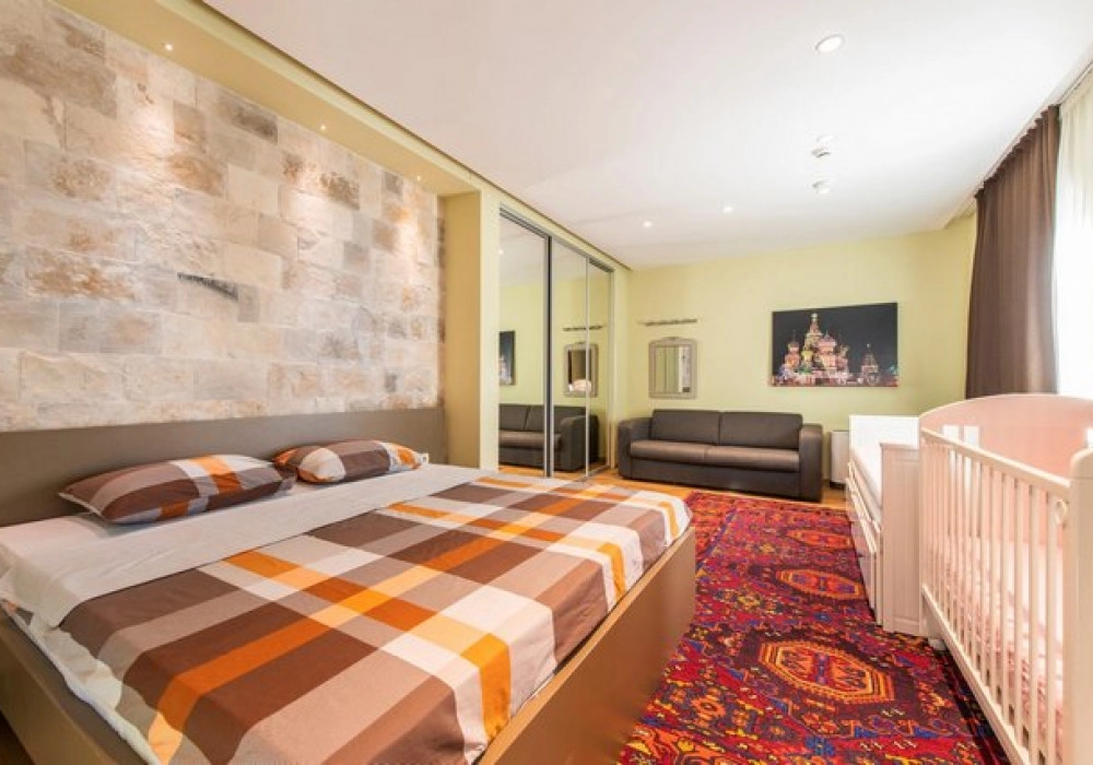 Kuca-sa-bazenom-u-Blizikucama-Budva-8 Kuća 496 m² – Blizikuće, Budva — fotografija 9