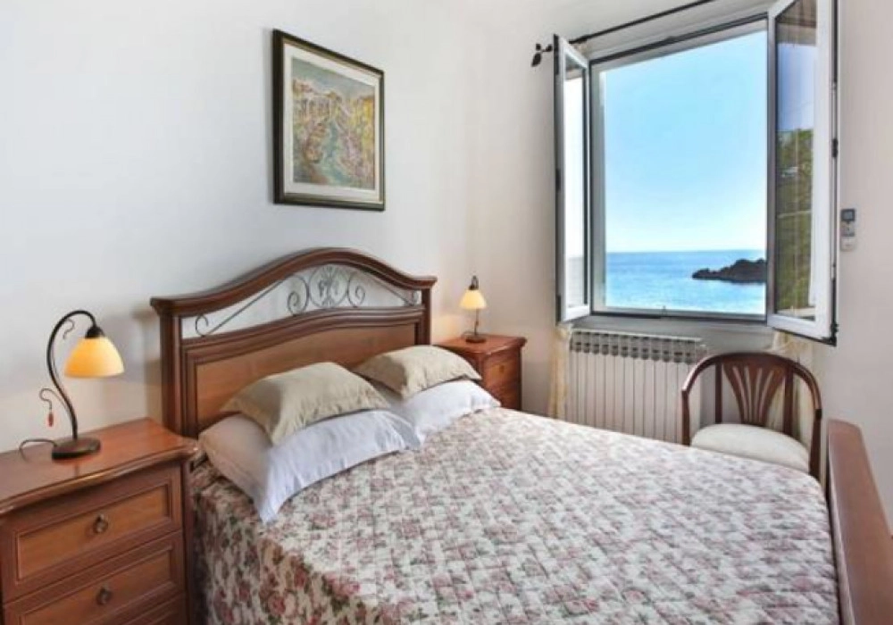Hotel-uz-more-u-Svetom-Stefanu-Budva-13 Hotel 700 m² – Sveti Stefan, Budva — fotografija 14