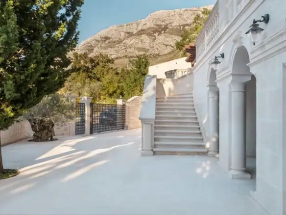 Kuća 470 m² – Reževići, Budva — fotografija 6