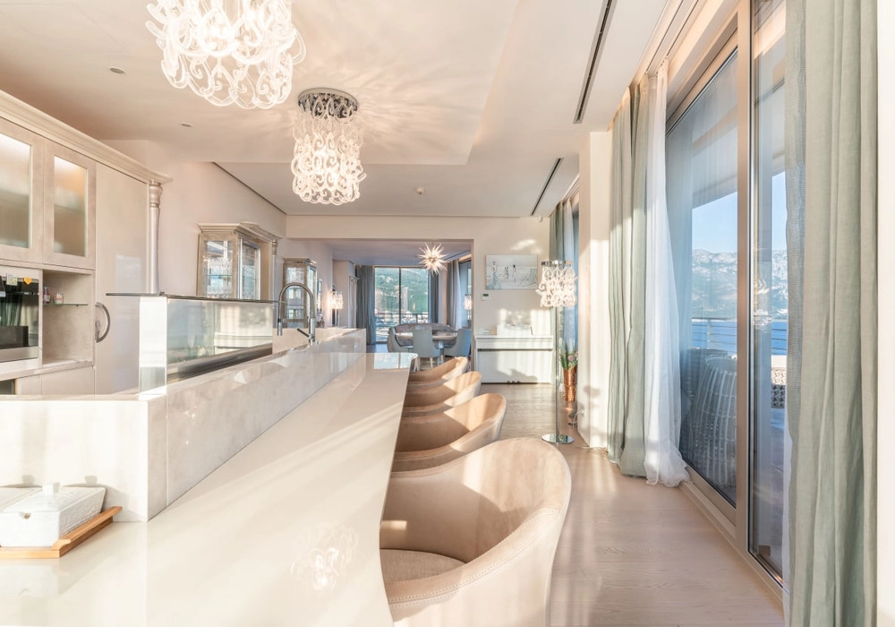 Cetvorosoban-stan-u-Dukley-Gardens-Boreti-Budva-10 Četvorosoban stan 562 m² – Boreti, Budva — fotografija 11