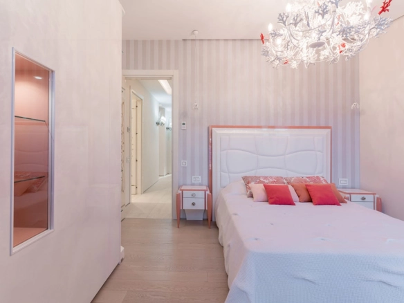 Četvorosoban stan 562 m² – Boreti, Budva — fotografija 13
