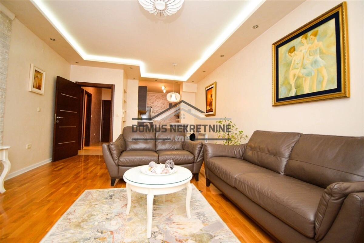 Dvosoban-namjesten-stan-90-m²-Preko-Morace-–-Podgorica-2 Izdavanje: Dvosoban stan 90 m² – Preko Morače, Podgorica — fotografija 3