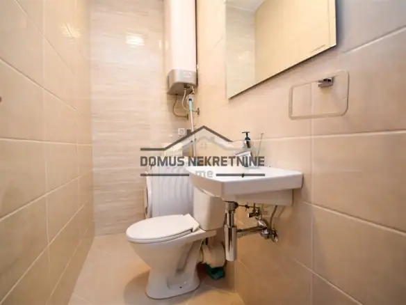 Izdavanje: Dvosoban stan 90 m² – Preko Morače, Podgorica — fotografija 8
