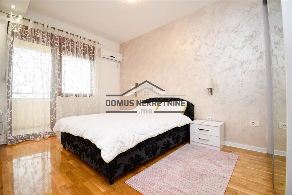 Dvosoban-namjesten-stan-90-m²-Preko-Morace-–-Podgorica-10 Izdavanje: Dvosoban stan 90 m² – Preko Morače, Podgorica — fotografija 11