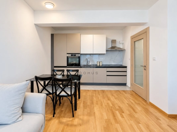 Izdavanje: Jednosoban stan 49 m² – Stara Varoš, Podgorica — fotografija 3