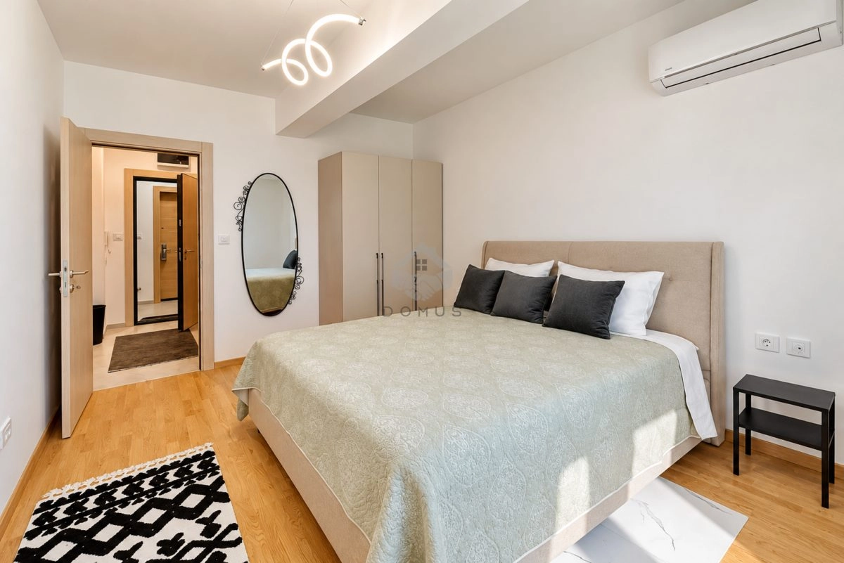 Jednosoban-namjesten-stan-49-m²-Stara-Varos-–-Podgorica-4 Izdavanje: Jednosoban stan 49 m² – Stara Varoš, Podgorica — fotografija 5