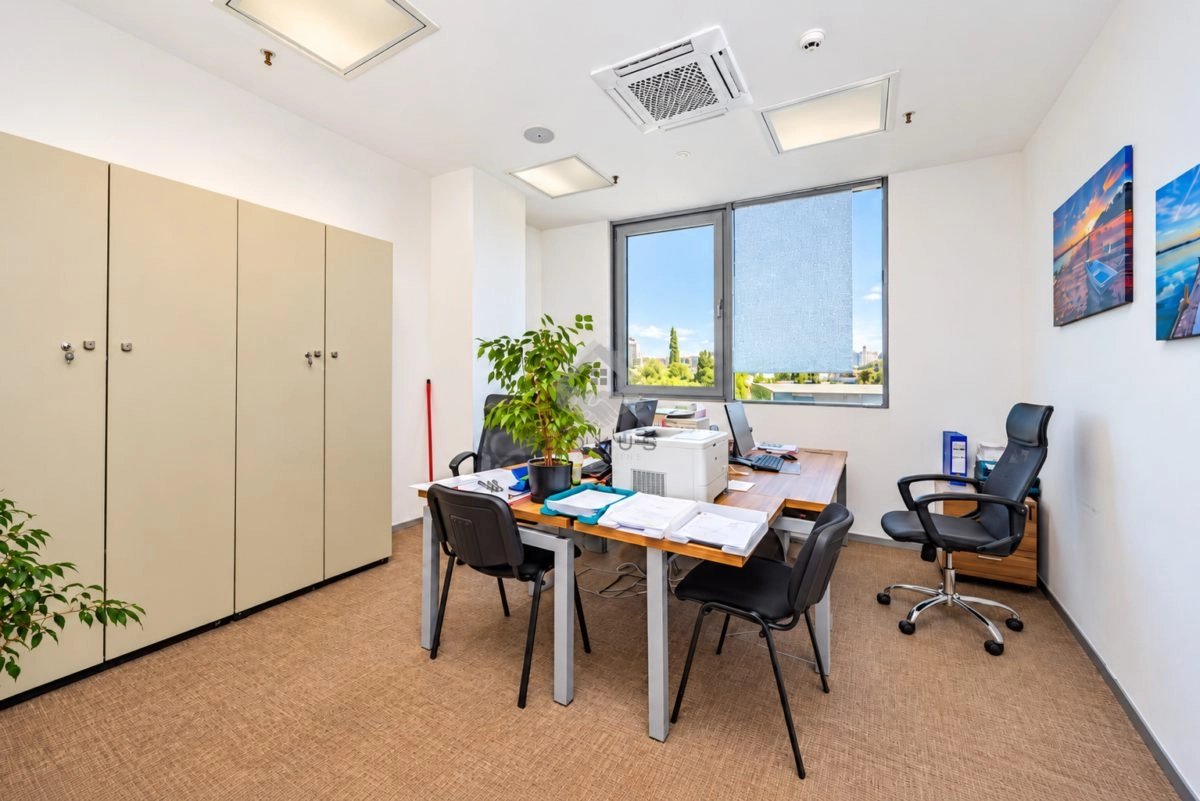 Kancelarijski-prostor-100-m²-Donja-Gorica-–-Podgorica Kancelarijski prostor 100 m²