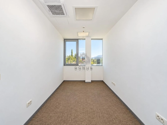 Poslovni prostor 100 m² – Donja Gorica, Podgorica — fotografija 13