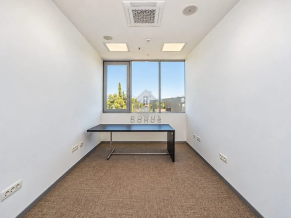 Poslovni prostor 100 m² – Donja Gorica, Podgorica — fotografija 14