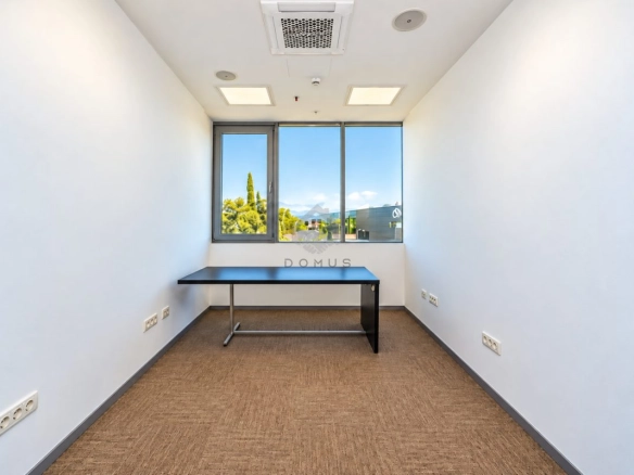 Poslovni prostor 600 m² – Donja Gorica, Podgorica — fotografija 6