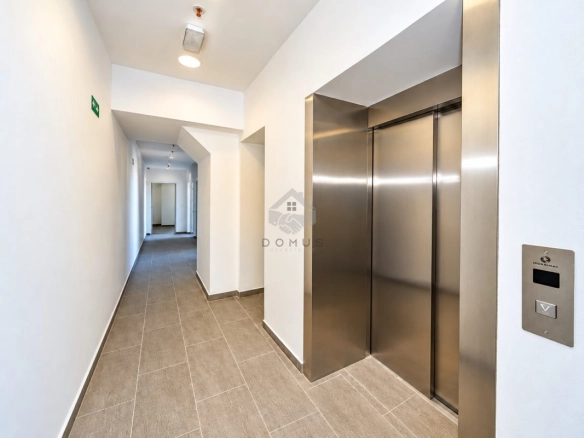 Poslovni prostor 600 m² – Donja Gorica, Podgorica — fotografija 9