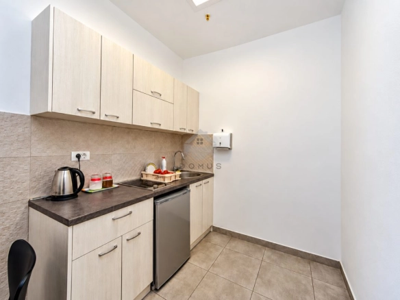 Poslovni prostor 600 m² – Donja Gorica, Podgorica — fotografija 14