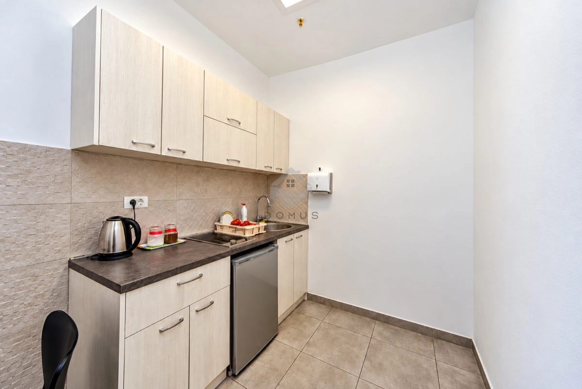Magacinski-prostor-600-m²-Donja-Gorica-–-Podgorica-13 Poslovni prostor 600 m² – Donja Gorica, Podgorica — fotografija 14