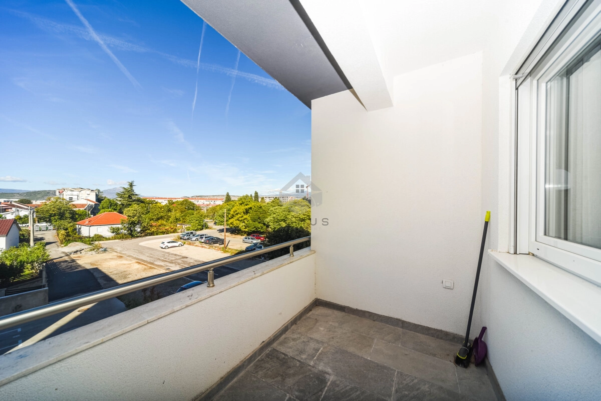 Jednosoban-nov-stan-42-m²-parking-Zabjelo-–-Podgorica-10 Jednosoban stan na Zabjelu, Podgorica — fotografija 11