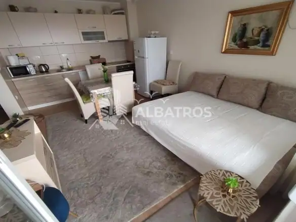 Jednosoban stan 40 m² – Dobra Voda, Bar — fotografija 3