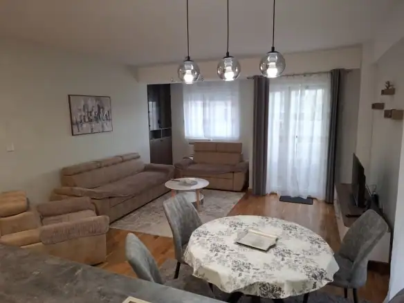 Dvosoban stan 75 m² – Zabjelo, Podgorica — fotografija 4