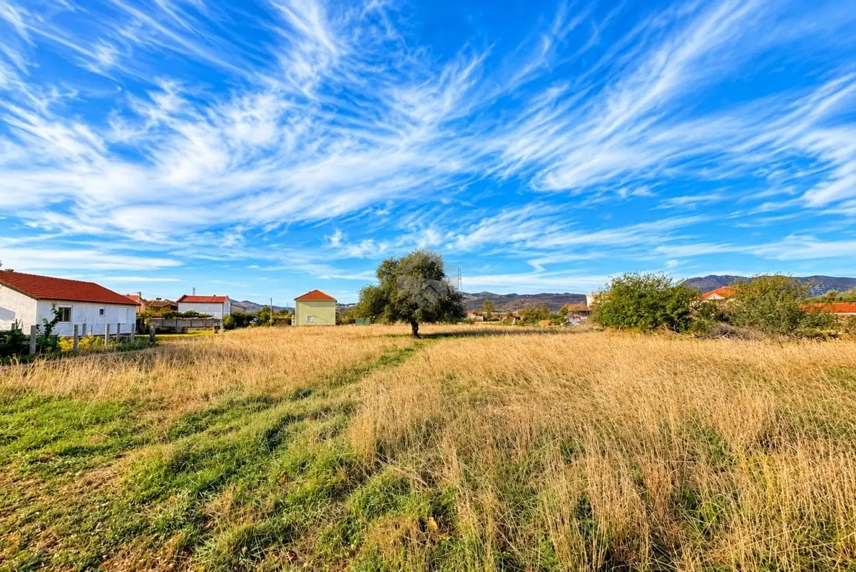 Plac-958-m²-Donja-Gorica-–-Podgorica-3 Plac 958 m² – Donja Gorica, Podgorica — fotografija 4
