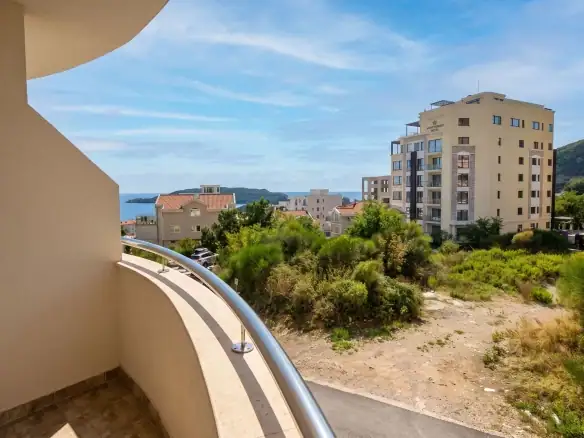 Jednosoban stan 45 m² – Bečići, Budva — fotografija 3