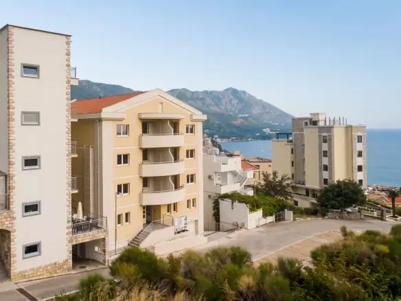 Jednosoban stan 45 m² – Bečići, Budva — fotografija 4