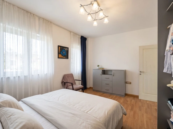 Dvosoban stan 77 m² – Petrovac, Budva — fotografija 14