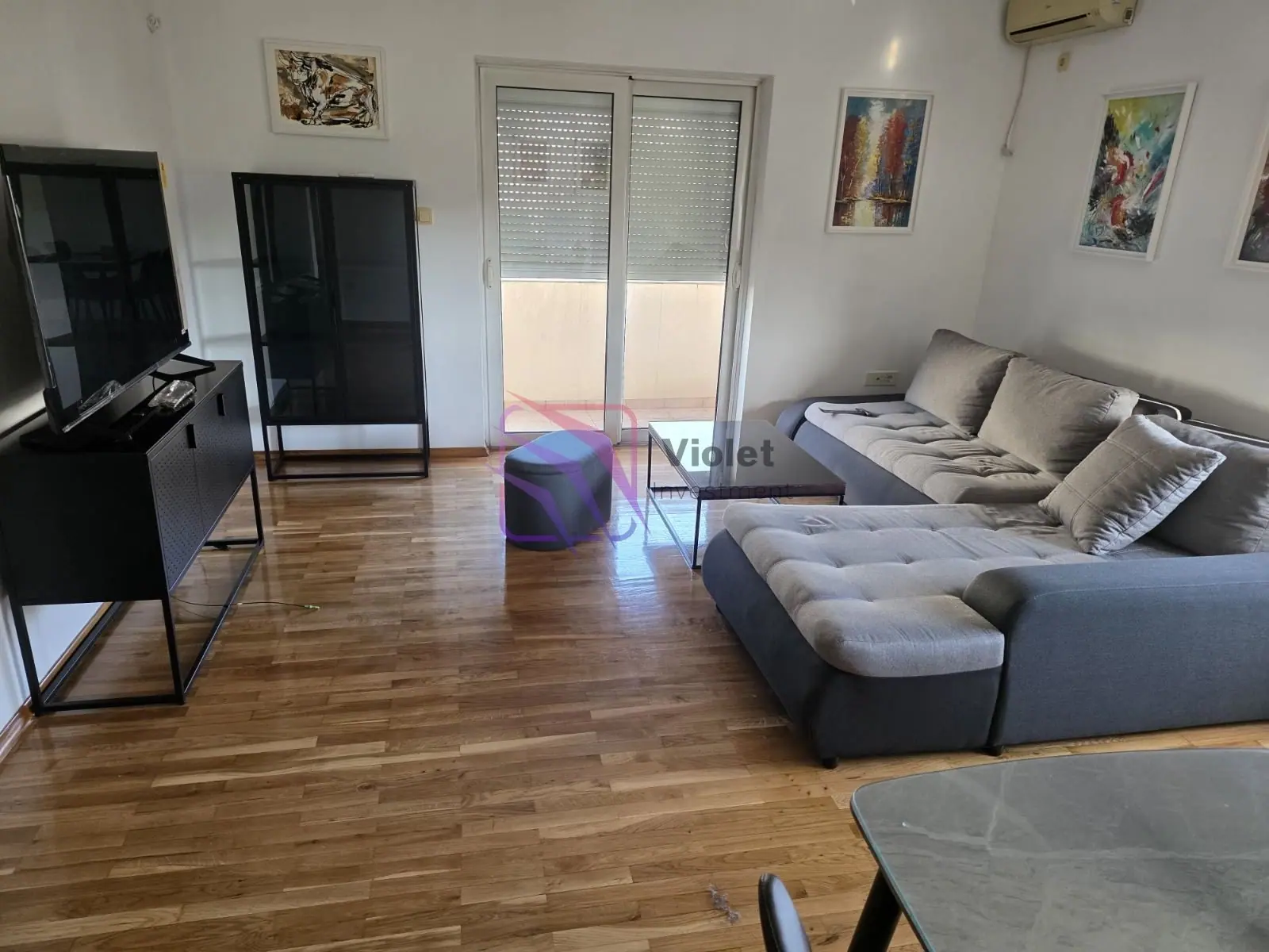 Dvosoban-namjesten-stan-za-izdavanje-u-Starom-aerodromu-Podgorica-1 Izdavanje: Dvosoban stan 69 m² – Stari aerodrom, Podgorica — fotografija 2
