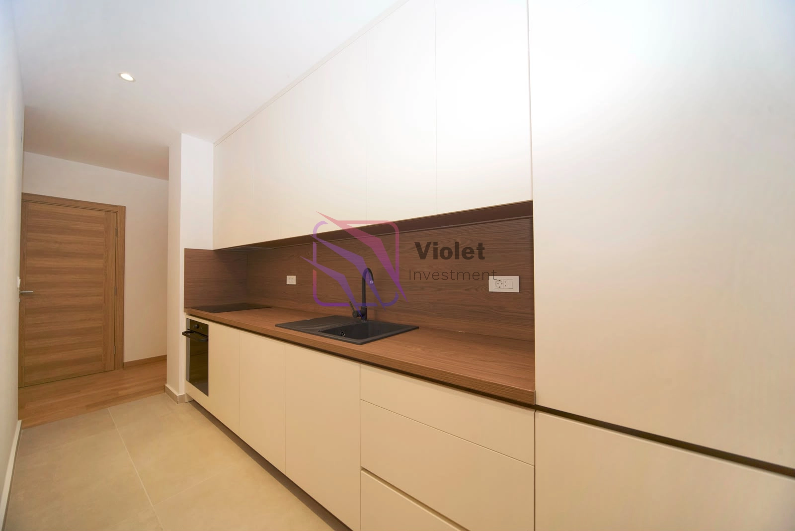 Dvosoban-namjesten-stan-u-City-kvartu-Podgorica-2 Izdavanje: Dvosoban stan 74 m² – City kvart, Podgorica — fotografija 3