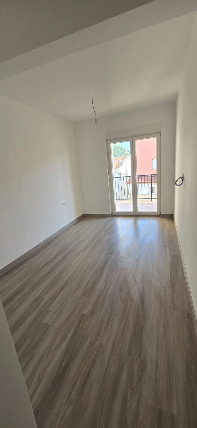 Jednosoban-stan-56-m²-u-Lazima-Budva-2 Jednosoban stan 56 m² – Lazi, Budva — fotografija 3