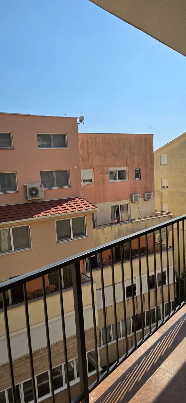 Jednosoban-stan-56-m²-u-Lazima-Budva-3 Jednosoban stan 56 m² – Lazi, Budva — fotografija 4